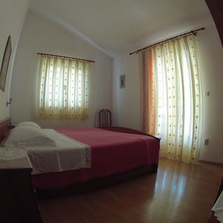 Apartments Goic Jelsa (Hvar) Quarto foto