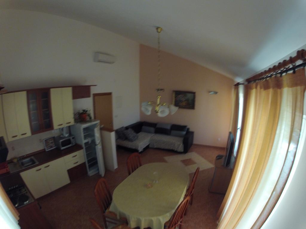 Apartments Goic Jelsa (Hvar) Quarto foto