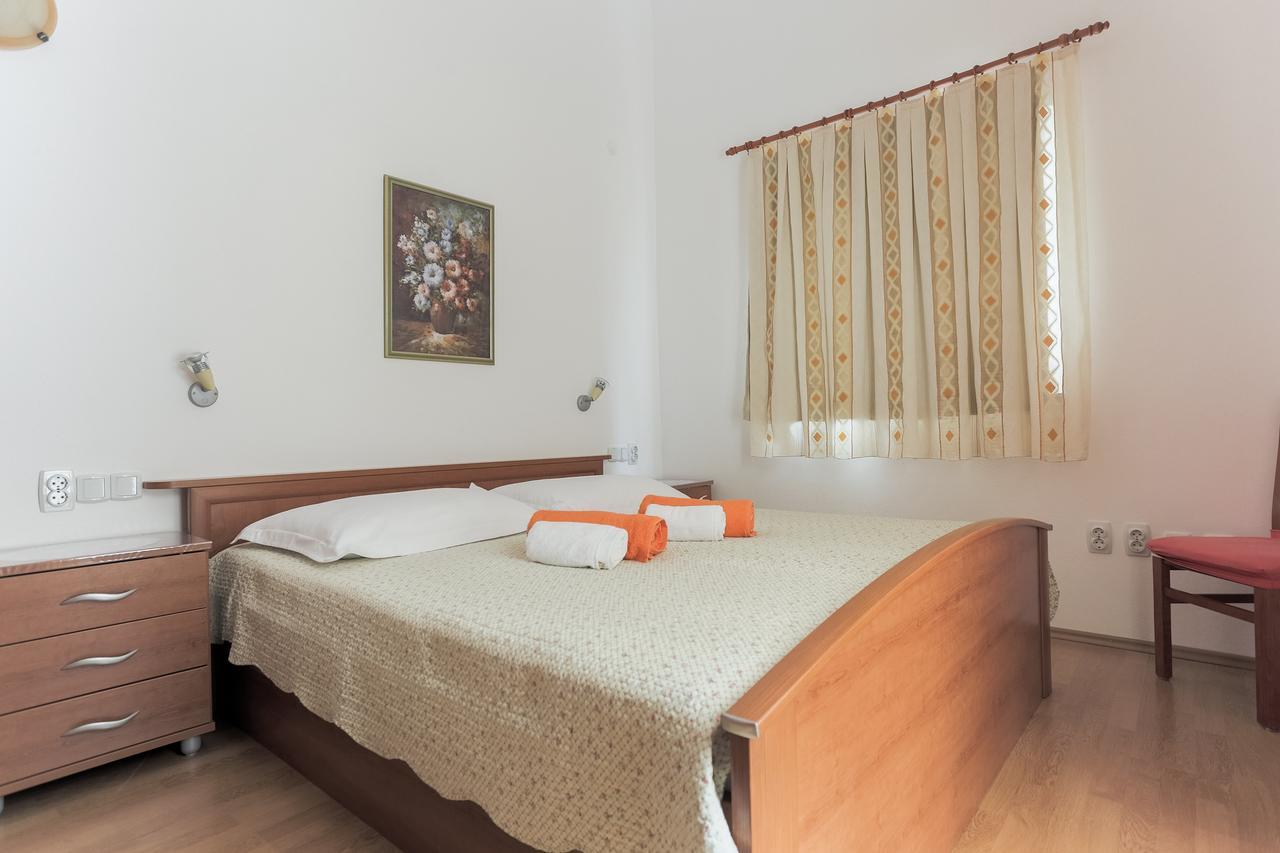 Apartments Goic Jelsa (Hvar) Exterior foto